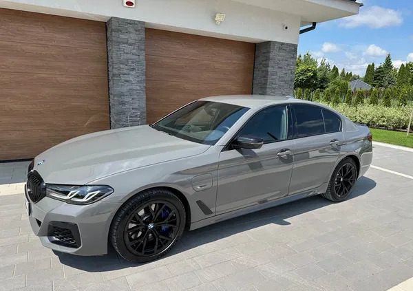 bmw lubuskie BMW Seria 5 cena 294911 przebieg: 33500, rok produkcji 2022 z Łódź